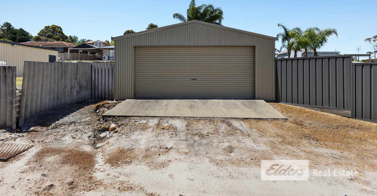 55 Clifton Street, Collie, WA, 6225 - Image 18