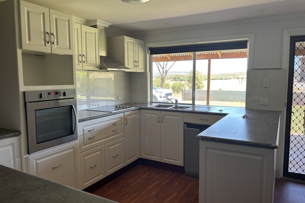 1824 Chapman Valley Road, Narra Tarra, WA, 6532 - Image 2