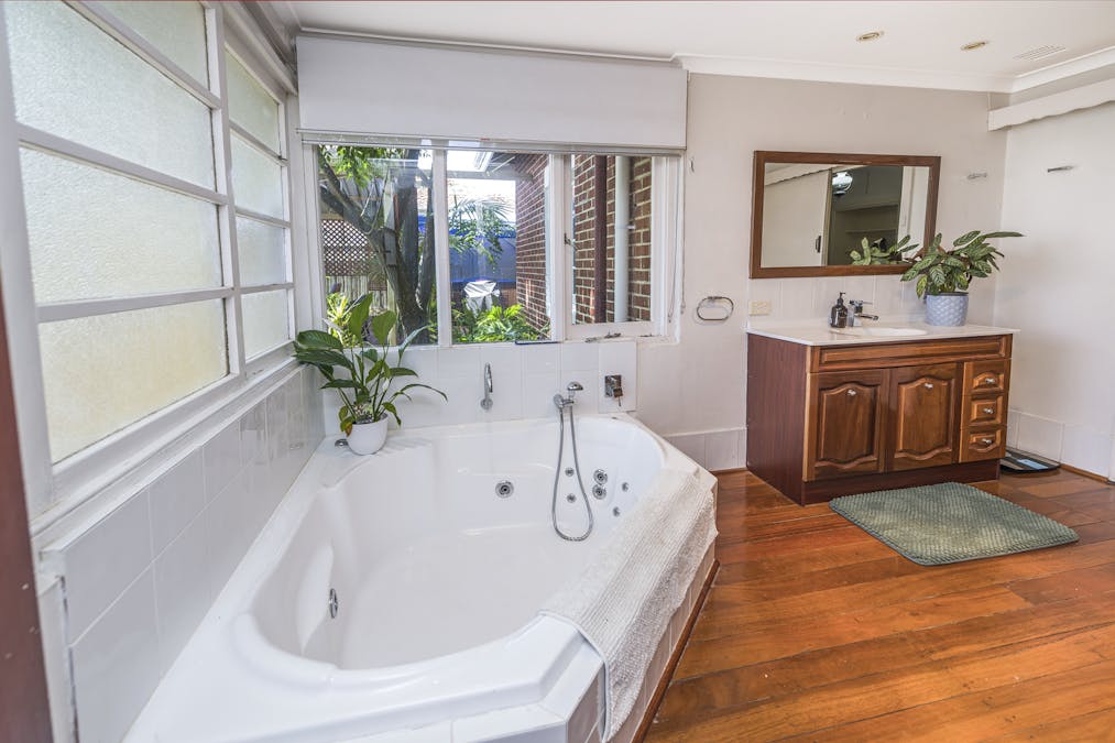 1 Glebe Street, York, WA, 6302 - Image 8