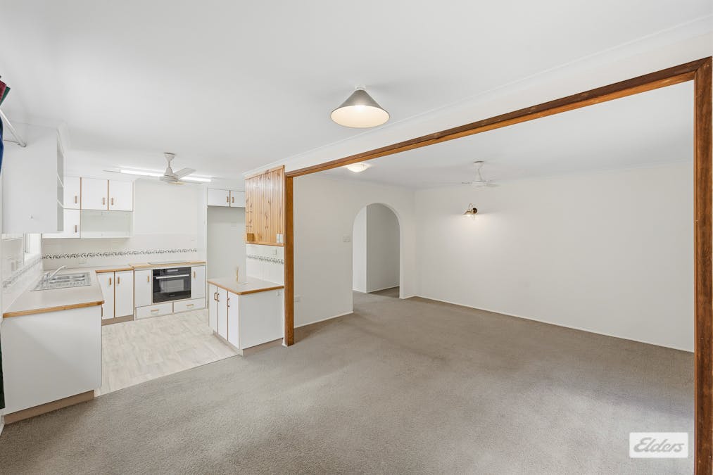 12 Illawarra Drive, Kin Kora, QLD, 4680 - Image 5