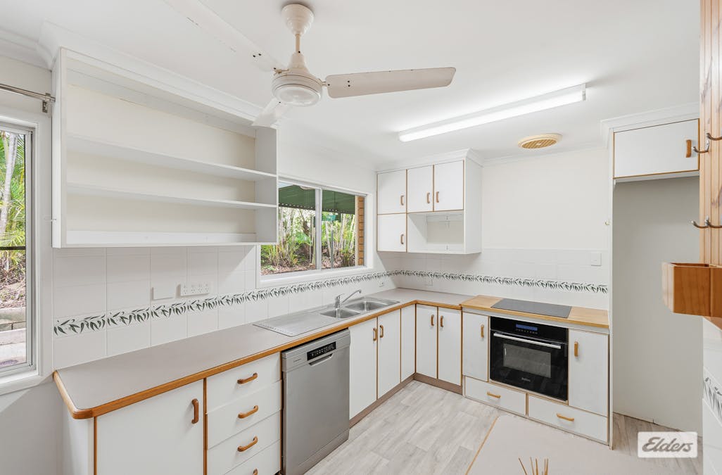 12 Illawarra Drive, Kin Kora, QLD, 4680 - Image 8