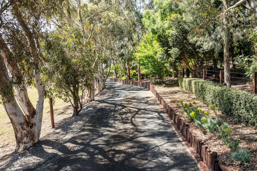 115 Swann Road, Alexandra, VIC, 3714 - Image 3