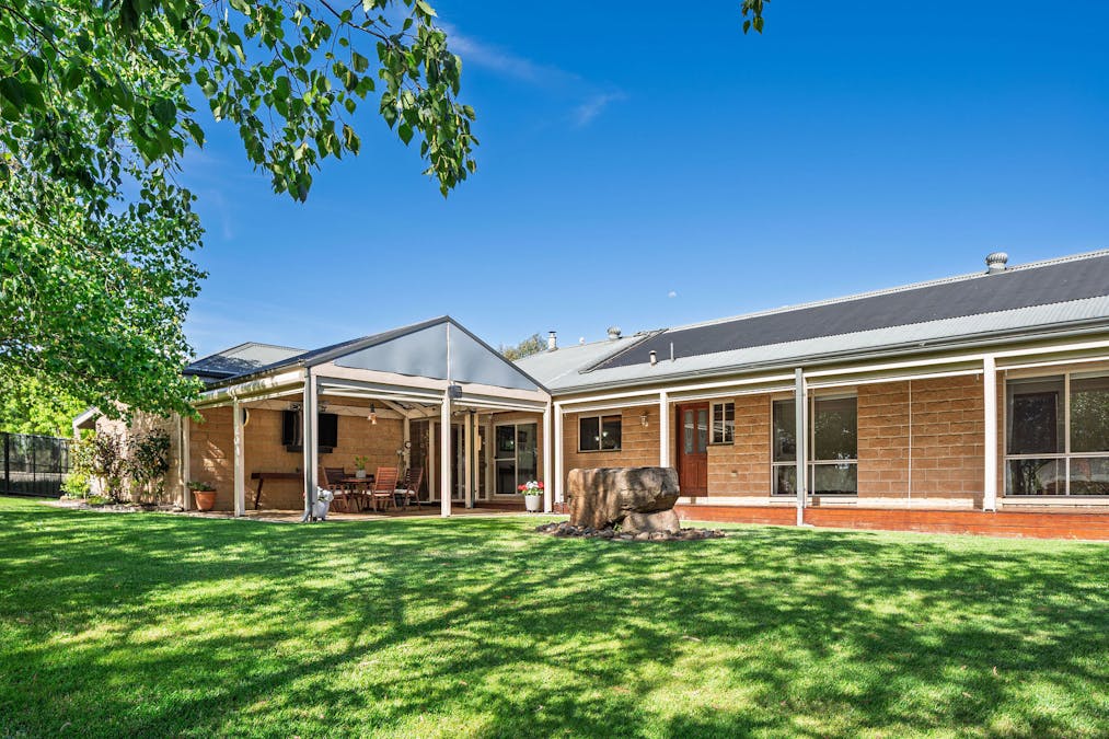 115 Swann Road, Alexandra, VIC, 3714 - Image 5