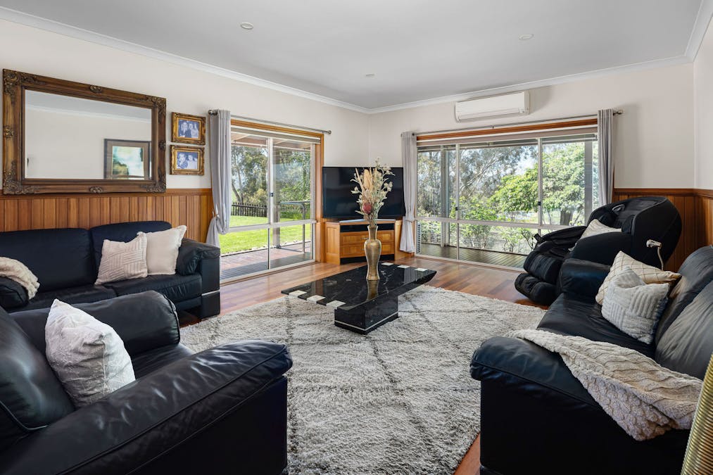 115 Swann Road, Alexandra, VIC, 3714 - Image 6
