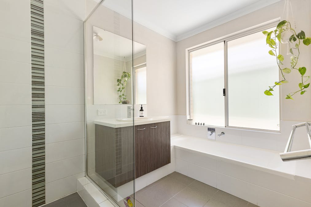 43 Baystone Road, Baldivis, WA, 6171 - Image 17