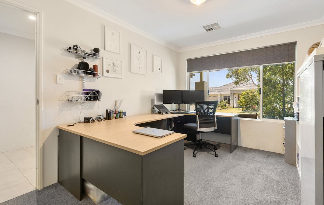 43 Baystone Road, Baldivis, WA, 6171 - Image 9