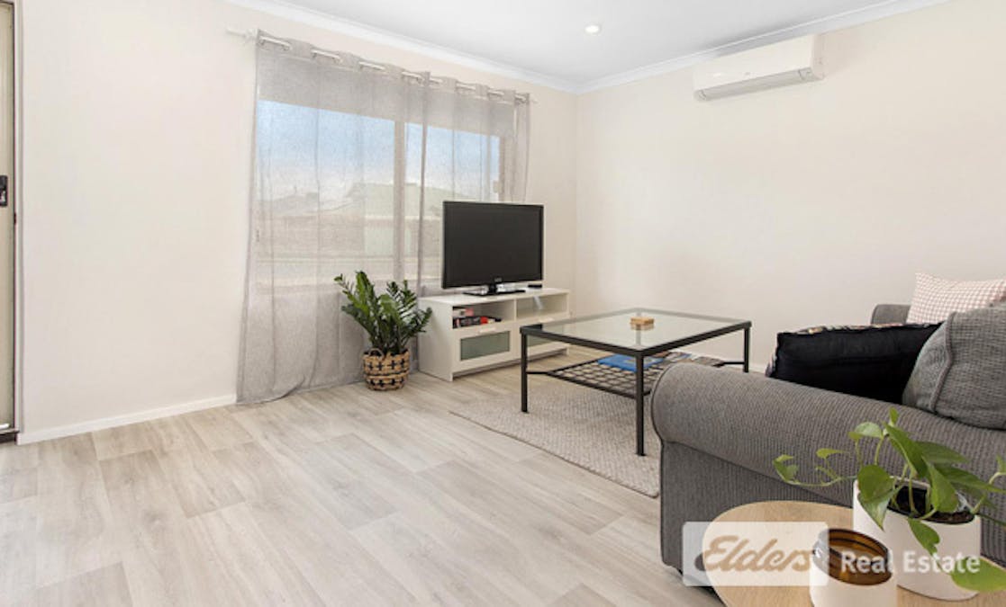 35 Mornington Boulevard, Waikiki, WA, 6169 - Image 6