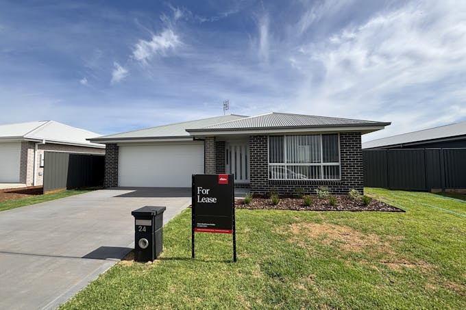 24 Tide Crescent, Dubbo, NSW, 2830 - Image 1