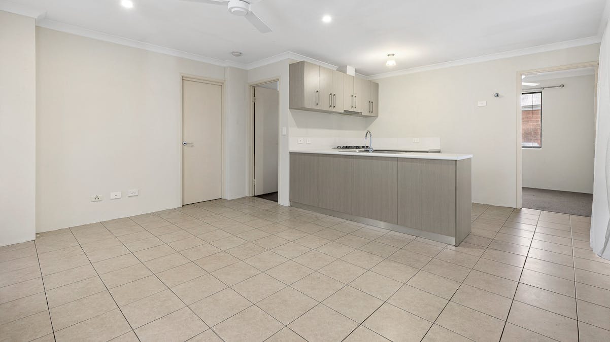 6/71 Kingaroy Drive, Baldivis, WA, 6171 - Image 3