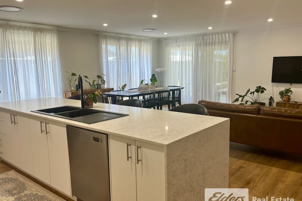 10 Gillespie Parkway, Baldivis, WA, 6171 - Image 14