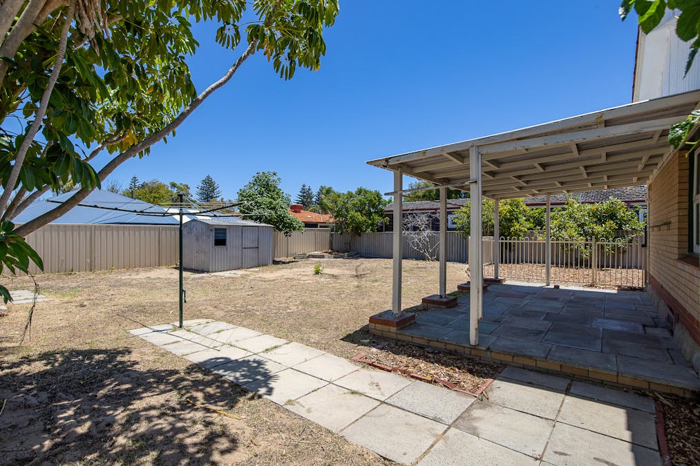 19 Leo Place, Rockingham, WA, 6168 - Image 23