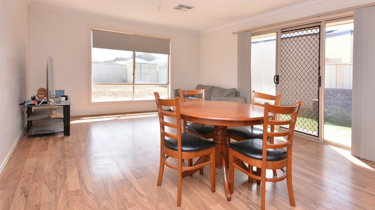 11 Foote Place, Whyalla Stuart, SA, 5608 - Image 4
