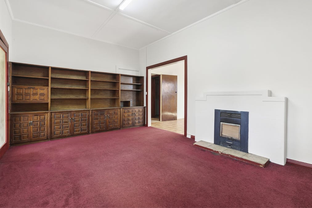 11 Benlow Road, Waikerie, SA, 5330 - Image 5