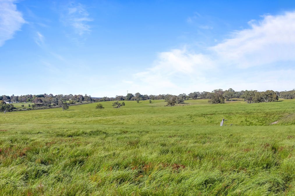 - Ballarat-Carngham Road, Bo Peep, VIC, 3351 - Image 11