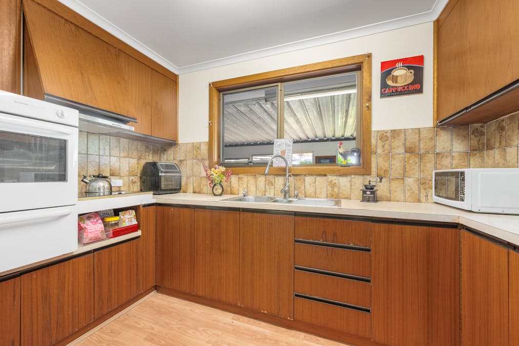 374 Williams Road, Millicent, SA, 5280 - Image 8