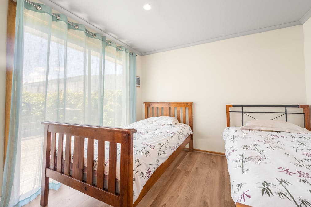 374 Williams Road, Millicent, SA, 5280 - Image 12