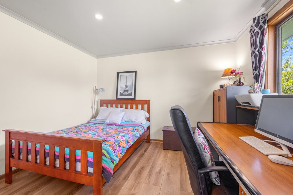 374 Williams Road, Millicent, SA, 5280 - Image 13