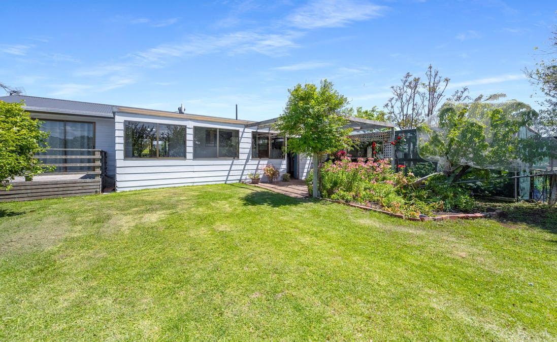 374 Williams Road, Millicent, SA, 5280 - Image 14