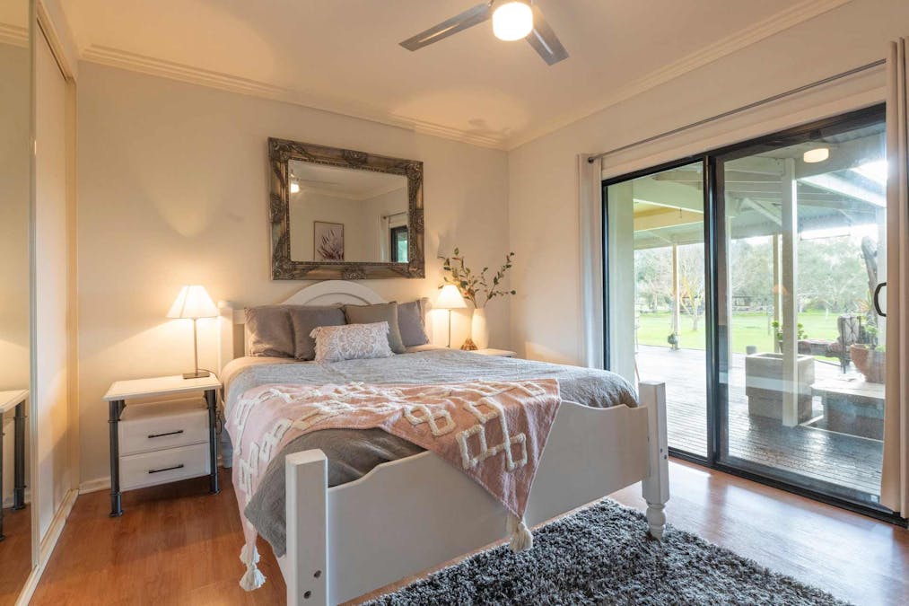 18 Tonto Road, Hay Flat, SA, 5204 - Image 4