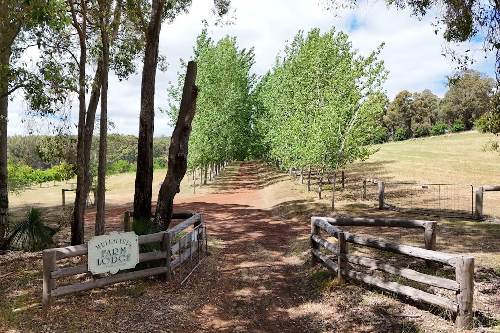 20880 South Western Highway, Mullalyup, WA, 6252 - Image 1