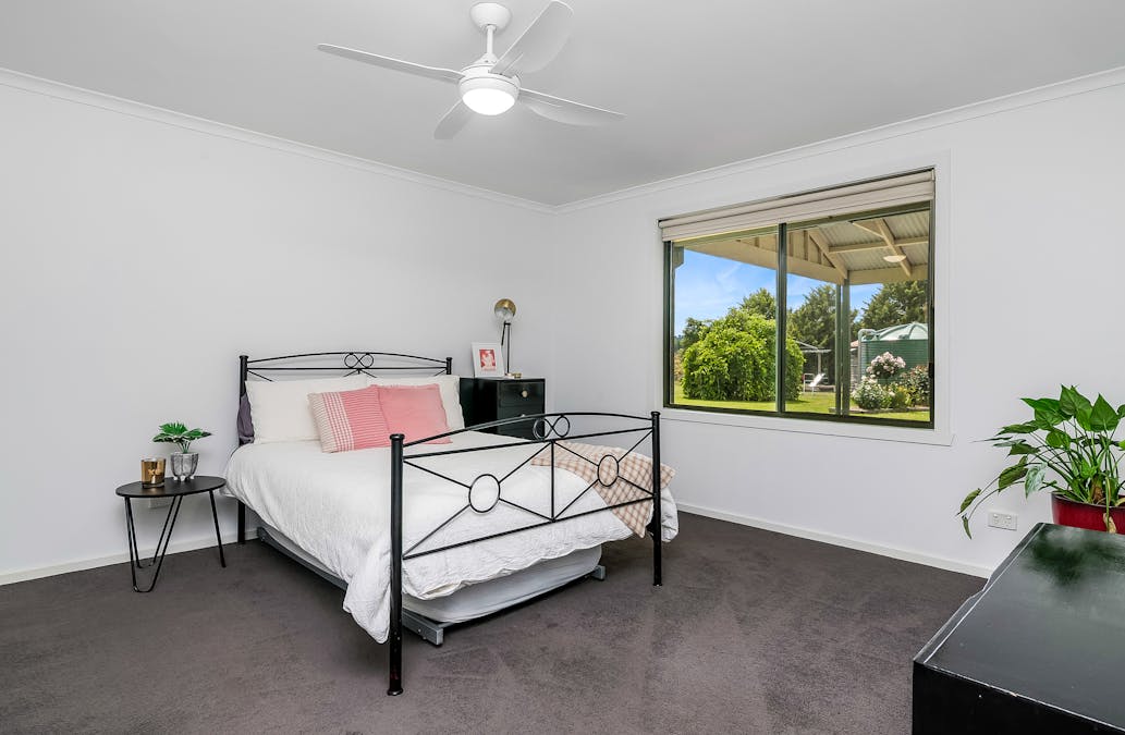 2 Fennelly Drive, Pyalong, VIC, 3521 - Image 7