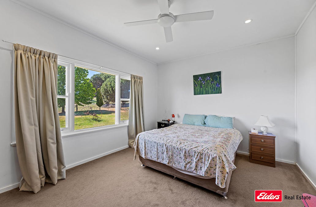 699 Taylors Flat Road, Boorowa, NSW, 2586 - Image 13