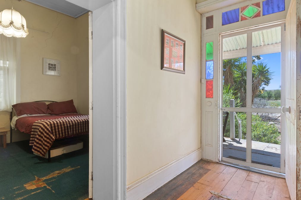 8 Broughton Road, Yacka, SA, 5470 - Image 7