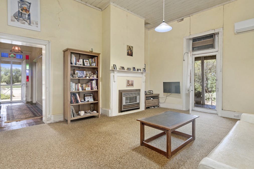 8 Broughton Road, Yacka, SA, 5470 - Image 10