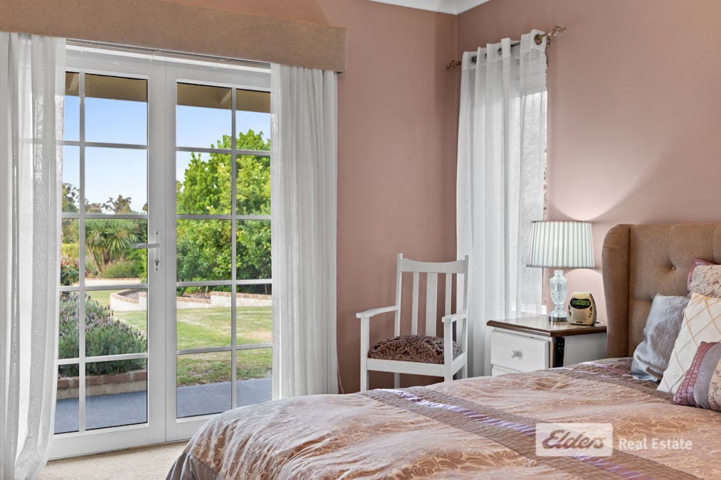 18 Owen Court, Warrenup, WA, 6330 - Image 16