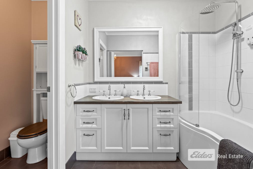 18 Owen Court, Warrenup, WA, 6330 - Image 17