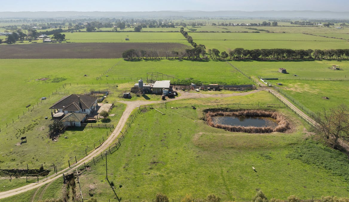220 Five Mile Road, Koo Wee Rup North, VIC, 3981 - Image 10