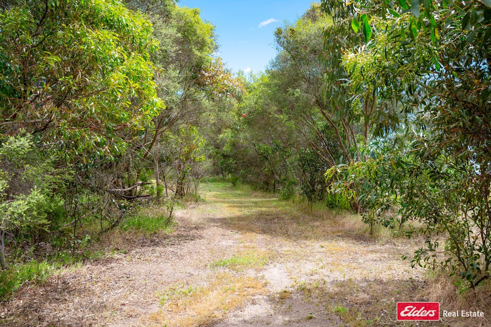 13/449 Cooke Street, Kingston Se, SA, 5275 - Image 8