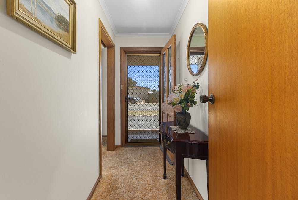 11 Cronin Street, Jamestown, SA, 5491 - Image 5