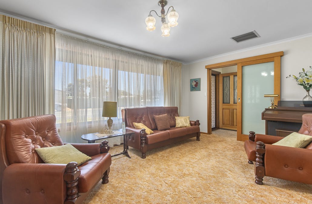 11 Cronin Street, Jamestown, SA, 5491 - Image 6