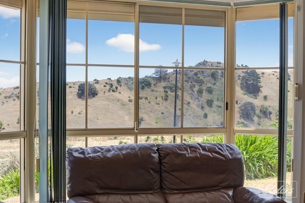 42 Seaview Avenue, Wirrina Cove, SA, 5204 - Image 18