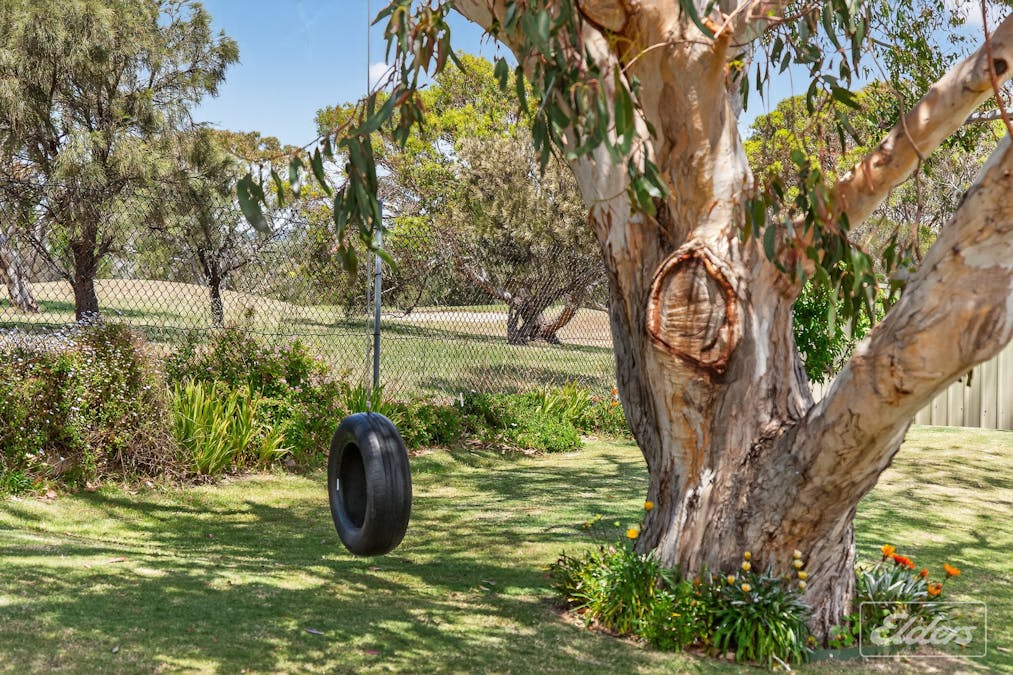 42 Seaview Avenue, Wirrina Cove, SA, 5204 - Image 34