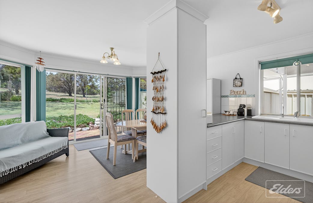 42 Seaview Avenue, Wirrina Cove, SA, 5204 - Image 8