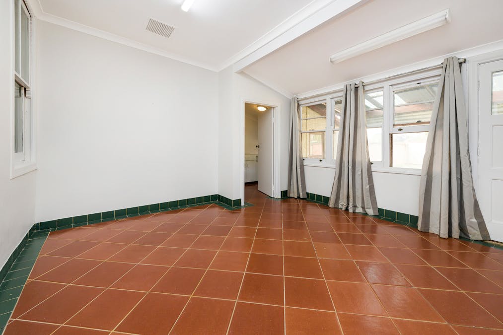 29 Charles Street, Northam, WA, 6401 - Image 12