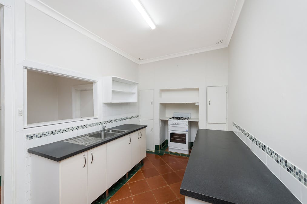 29 Charles Street, Northam, WA, 6401 - Image 15