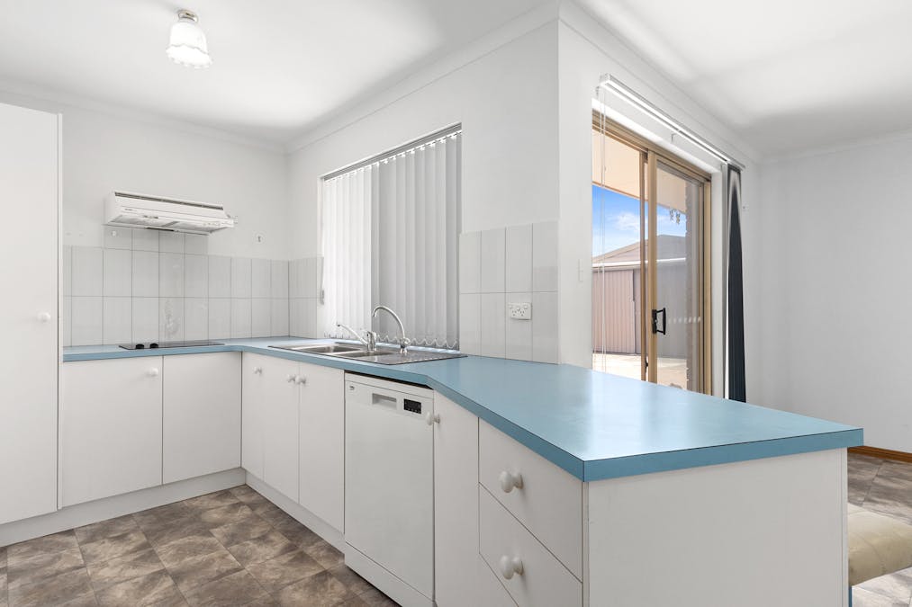 4 Verco Street, Balaklava, SA, 5461 - Image 3