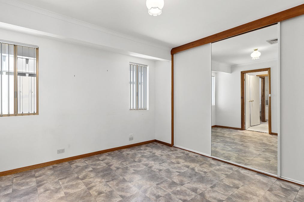 4 Verco Street, Balaklava, SA, 5461 - Image 9