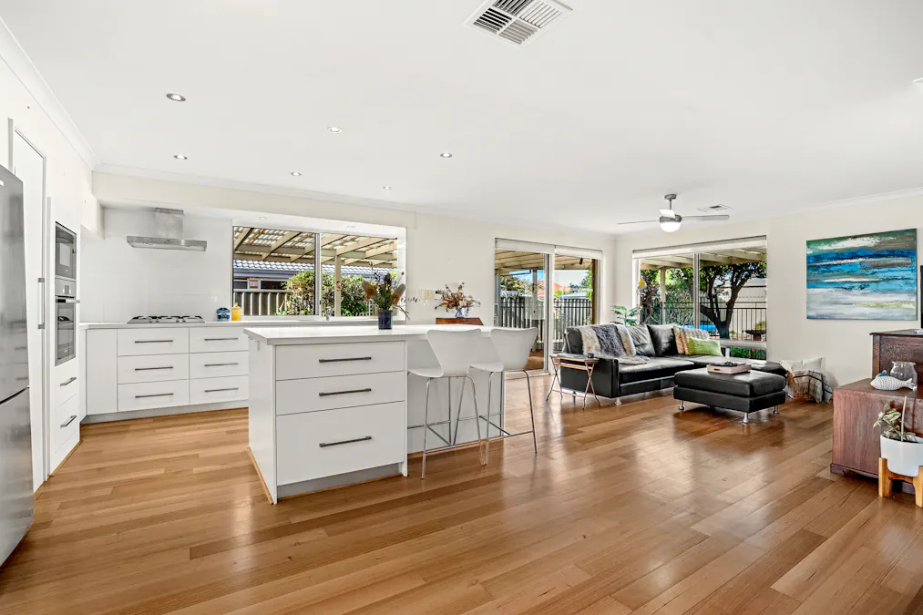4 Cumberland Way, Waikiki, WA, 6169 - Image 10