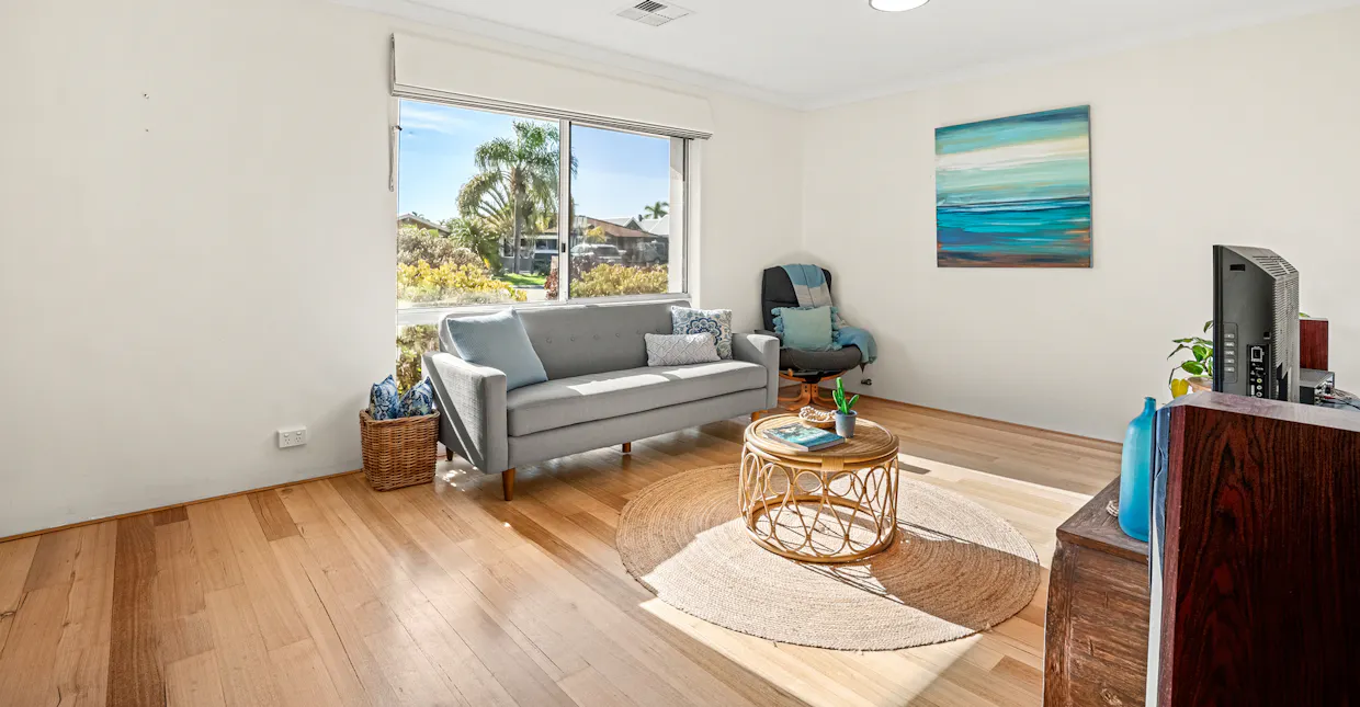 4 Cumberland Way, Waikiki, WA, 6169 - Image 2