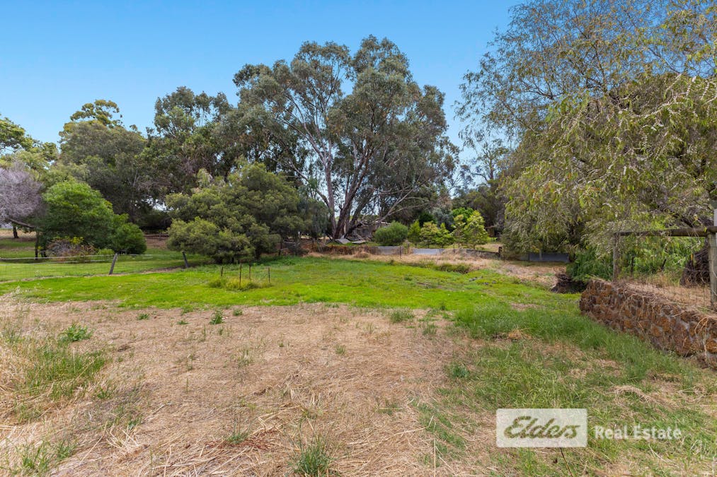 17 Anderson Road, Capel, WA, 6271 - Image 2