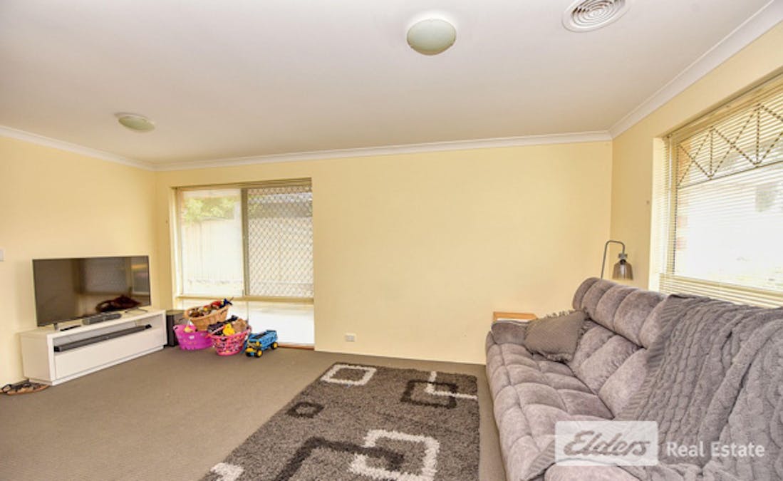 13 Sennet Lane, Warnbro, WA, 6169 - Image 6
