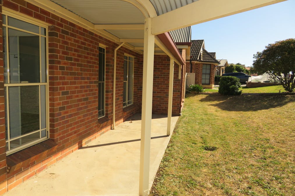 2 Emerald Drive, Kelso, NSW, 2795 - Image 3