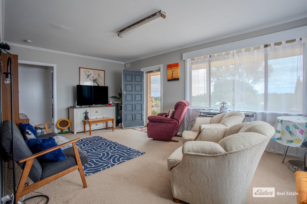 8 Poplar Street, Naracoorte, SA, 5271 - Image 4