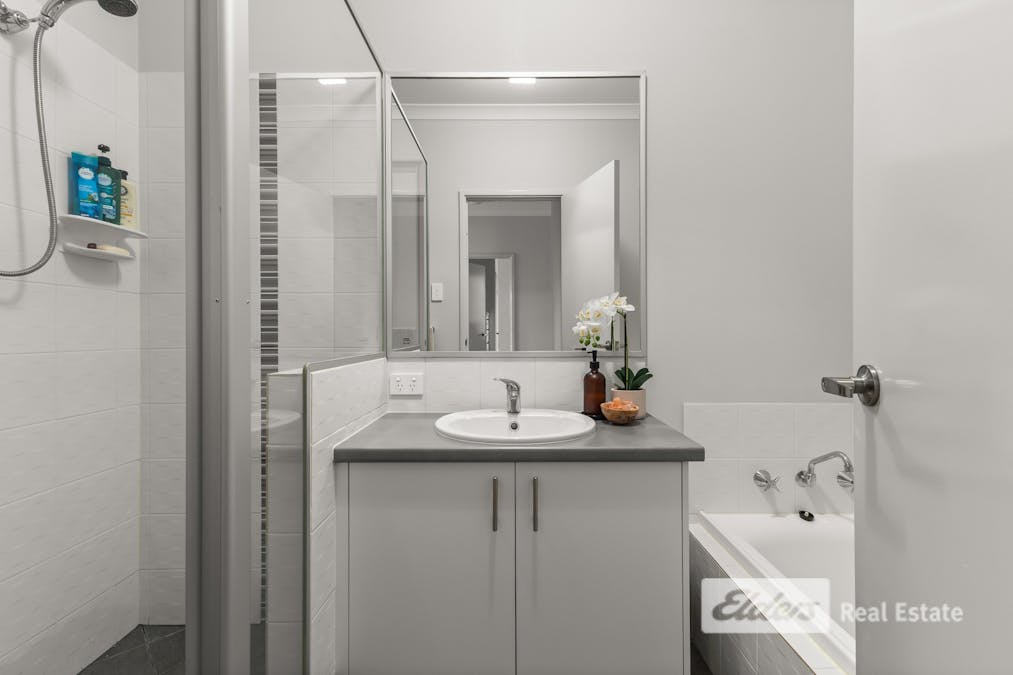 30 Arrowsmith Drive, Dalyellup, WA, 6230 - Image 6