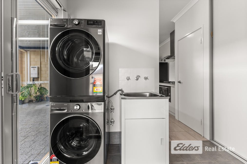 30 Arrowsmith Drive, Dalyellup, WA, 6230 - Image 9