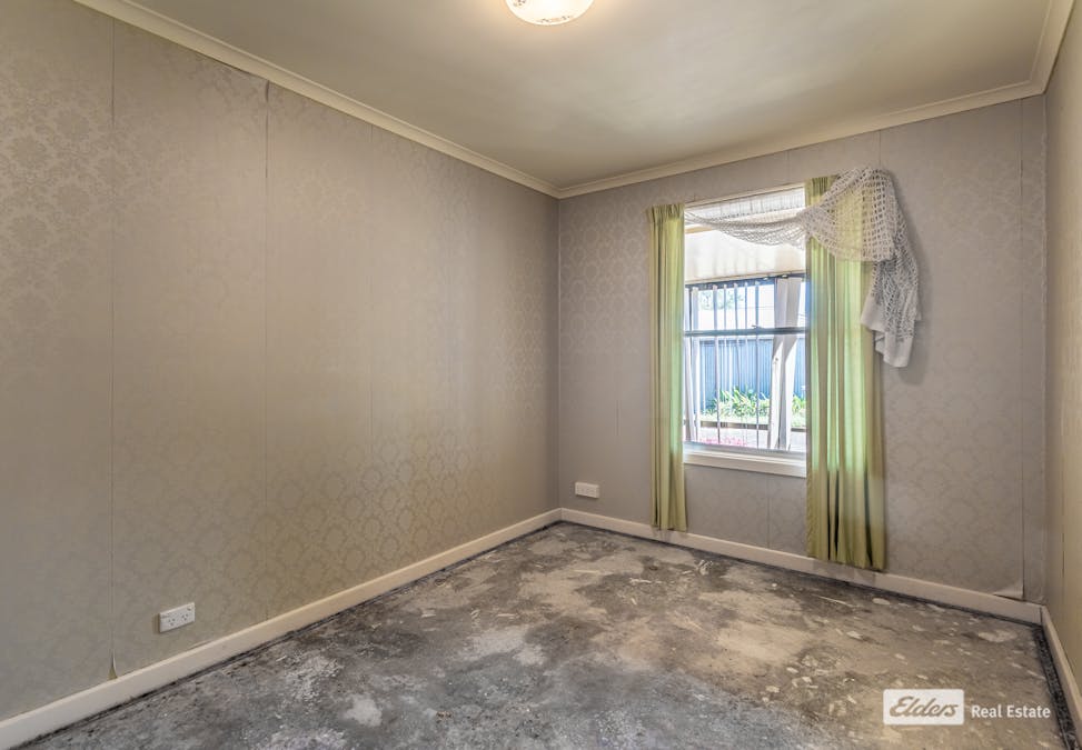 23 Aitchison Avenue, Naracoorte, SA, 5271 - Image 8